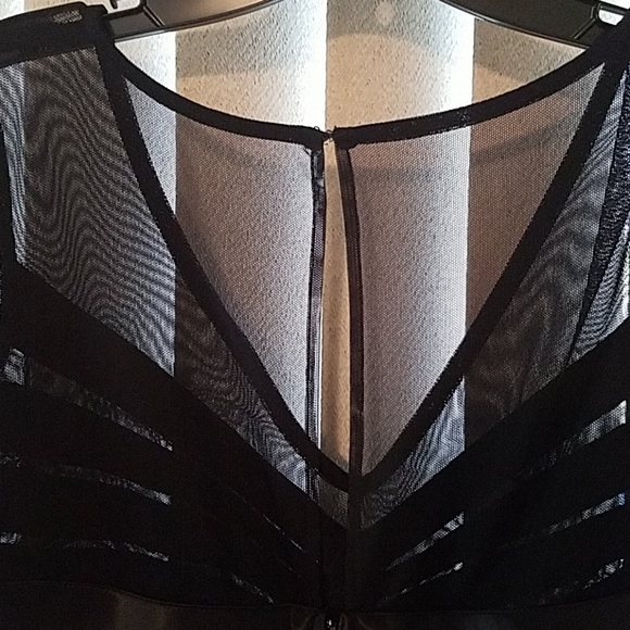 Top - Picture 5 of 5